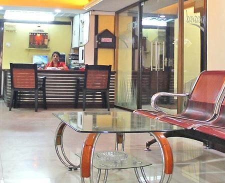 Neeranand Dalhousie- A Pure Vegetarian Hotel Kalkutta Kültér fotó