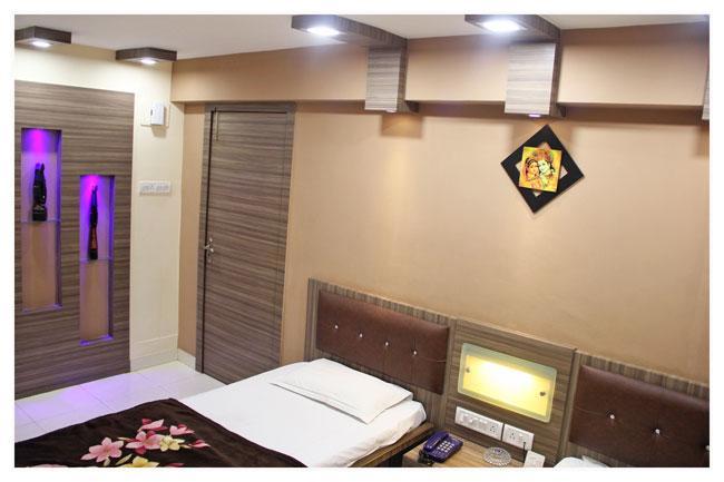 Neeranand Dalhousie- A Pure Vegetarian Hotel Kalkutta Kültér fotó
