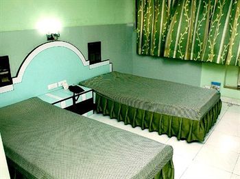 Neeranand Dalhousie- A Pure Vegetarian Hotel Kalkutta Kültér fotó